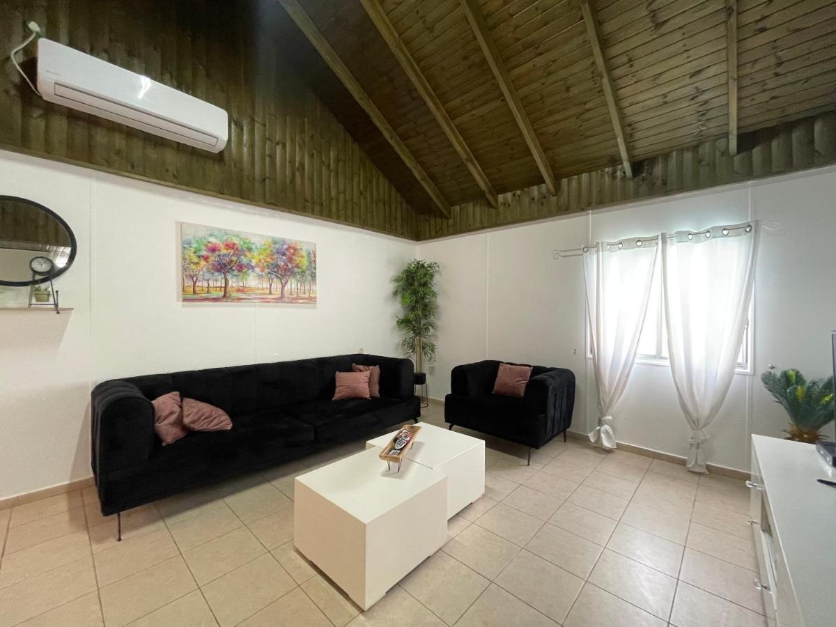 Tzlil Monfort Goren Exteriör bild